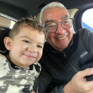 Meet your Posher, Julio